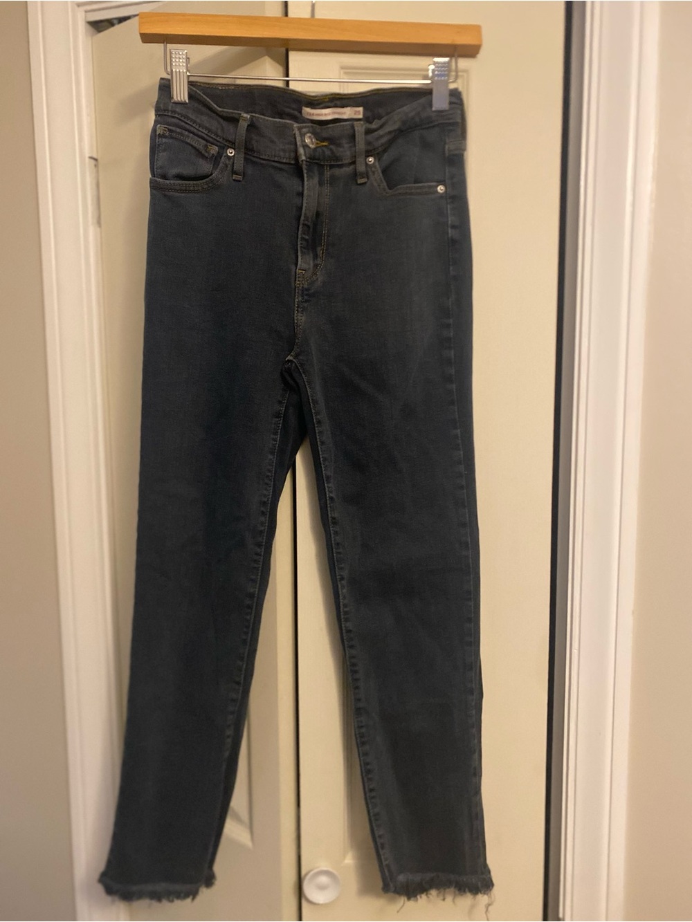 Levi's High-Rise Straight Jeans in Washed Black